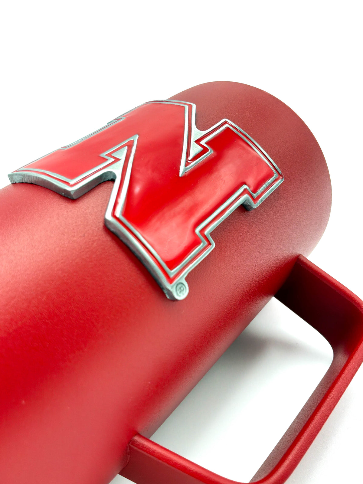 Nebraska Cornhuskers ROADIE Metal Emblem with Handle Travel Mug