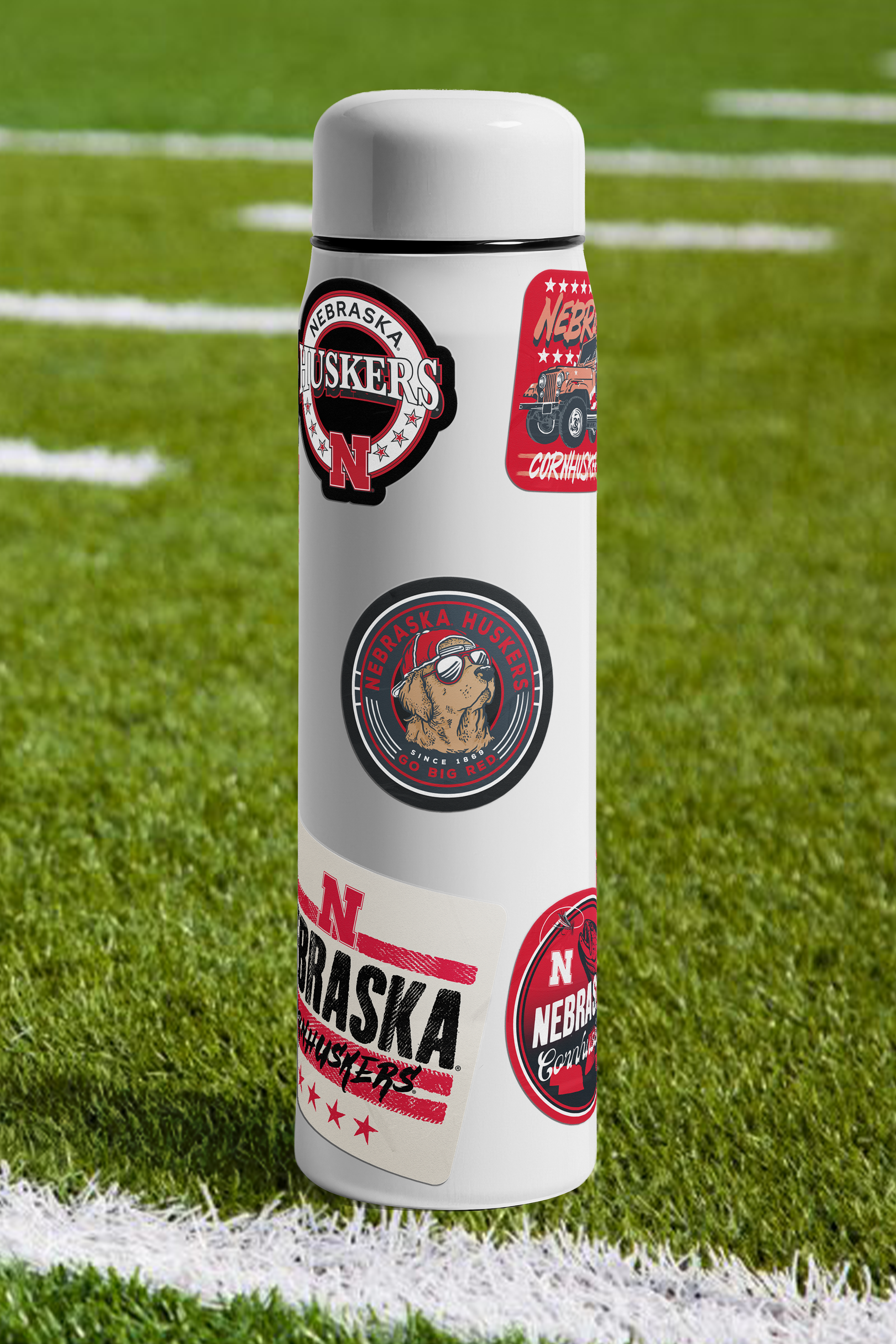 Rugged Golden Retriever Dog Sticker - Medium - Nebraska Cornhuskers