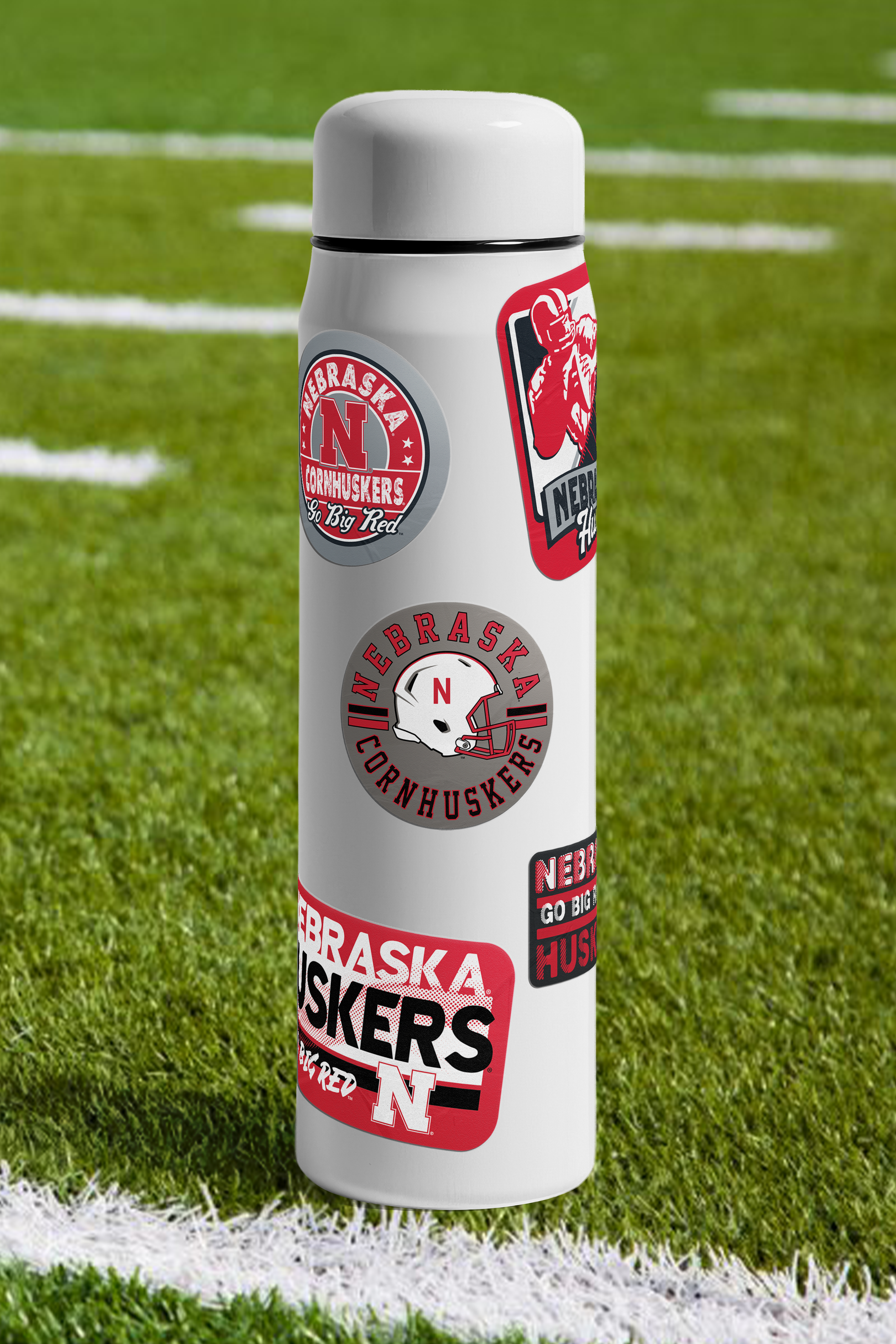 Rugged Grey Helmet Circle Sticker - Medium - Nebraska Cornhuskers