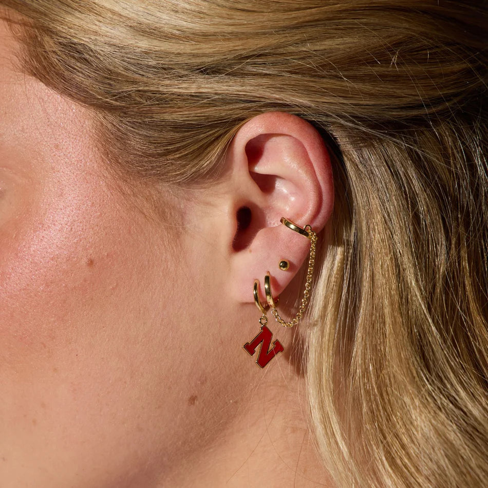 UNIVERSITY OF NEBRASKA N ENAMEL HUGGIES