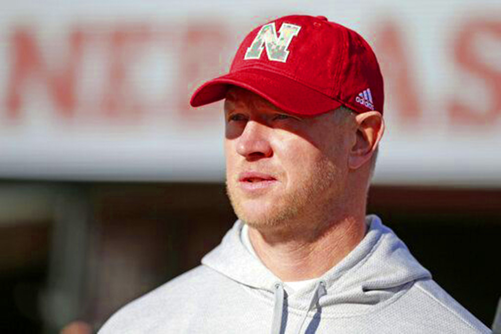 scott frost camo hat