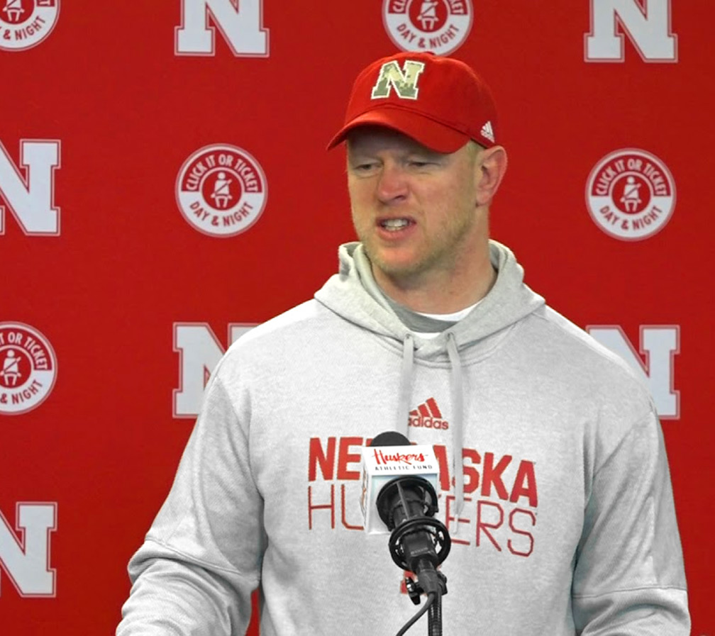 scott frost camo hat