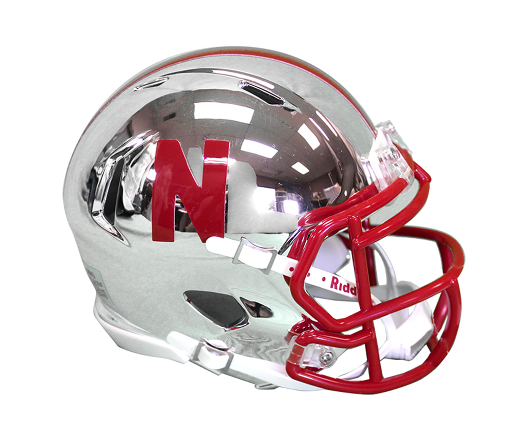 husker mini helmet