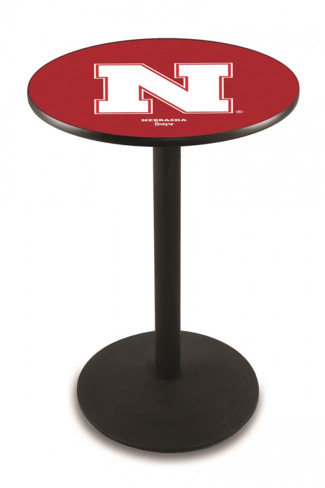 husker pub table